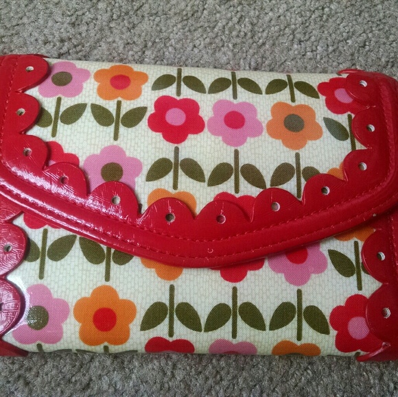 Vera Bradley Accessories - Vera Bradley Frill wallet